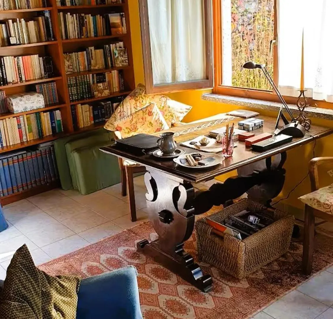 Elegant Lakeview Retreat With Garden Lake Como Just 5 Minutes From Varenna Bellano Dom wakacyjny